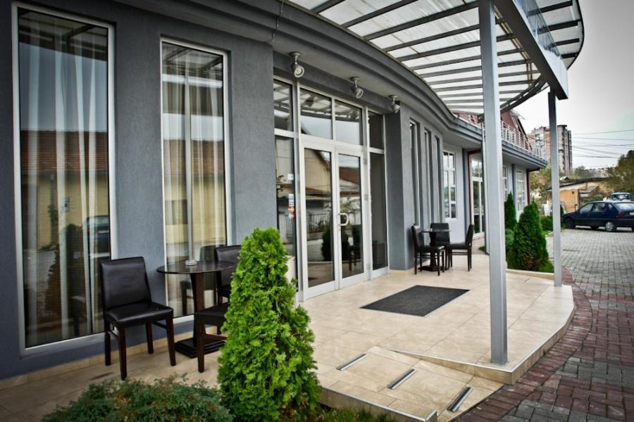 Hotel Porta สโกเปีย ภายนอก รูปภาพ